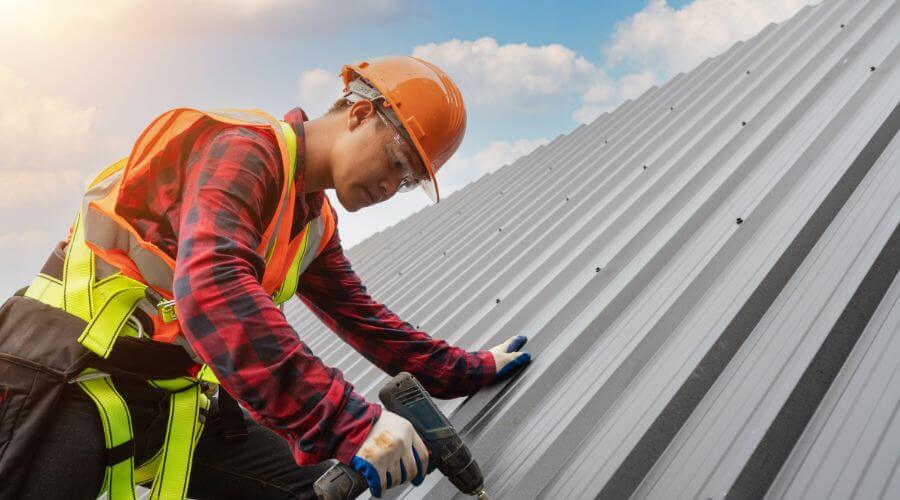 Professional metal roof installation in Muskegon, MI